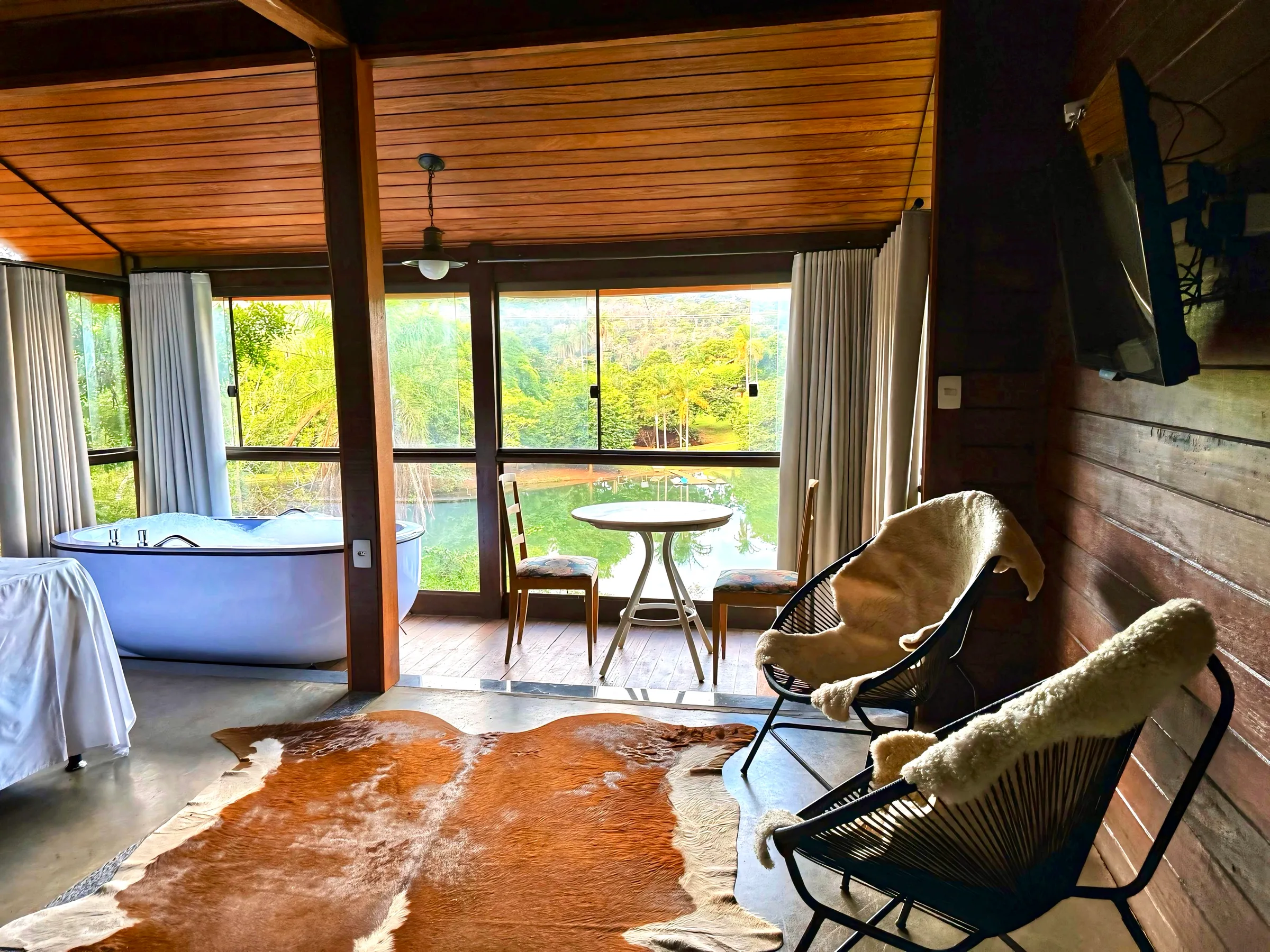 Chalé Ipê Amarelo — foto 3